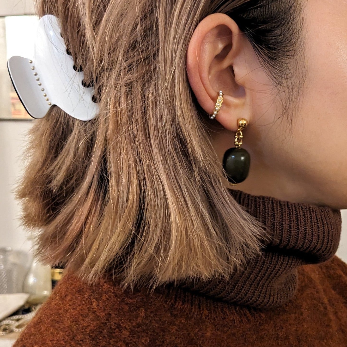 残り僅か!数量限定 ♡ オリーブカーキ ヴィンテージ ボンボンピアス